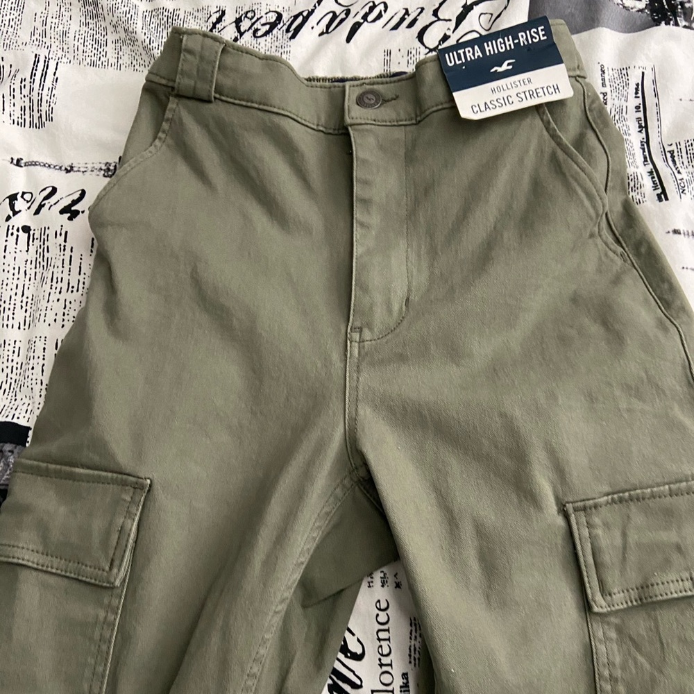 Hollister jogger pants